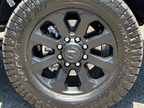 Used 2026 RAM 3500 Tradesman w/ Chrome Appearance Group A AWD/4WD image 25