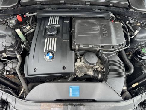 Used 2008 BMW 135i Convertible RWD image 15