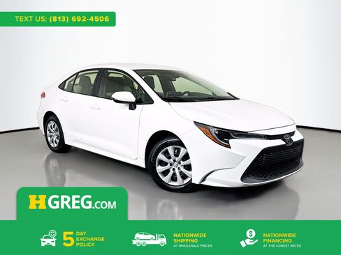 Used 2020 Toyota Corolla LE FWD image 1