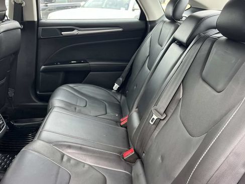Used 2014 Ford Fusion Titanium AWD/4WD image 24