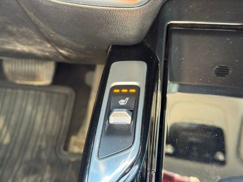 Used 2022 Kia Sorento SX image 32