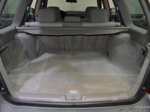 Used 2004 Subaru Forester 2.5X AWD/4WD image 29