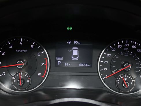 Used 2021 Kia Stinger GT AWD/4WD image 11
