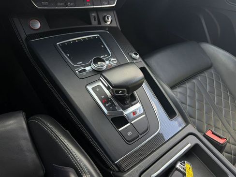Used 2018 Audi SQ5 Prestige w/ Prestige Package AWD/4WD image 24