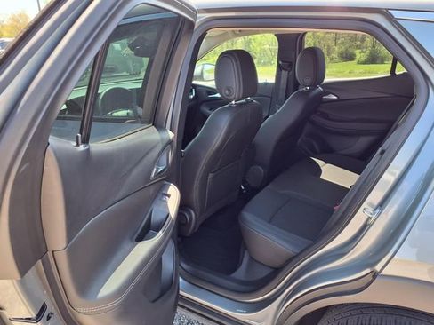 Used 2025 Buick Encore GX Preferred FWD image 77