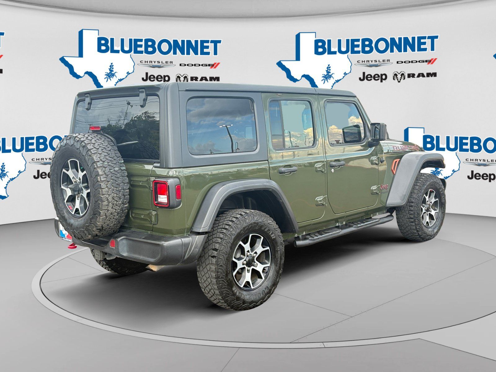 Used 2021 Jeep Wrangler Unlimited Rubicon AWD/4WD image 5
