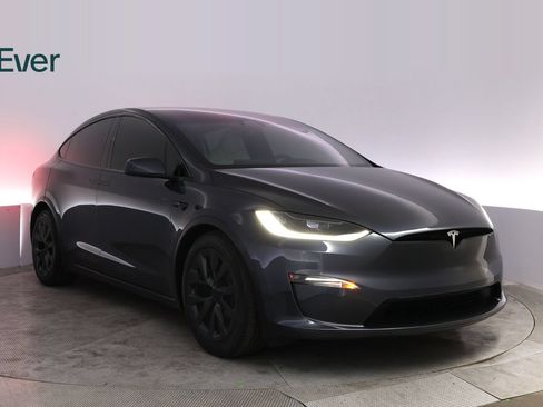 Used 2024 Tesla Model X AWD/4WD image 13