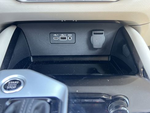 Used 2022 Nissan Altima 2.5 SL FWD image 7