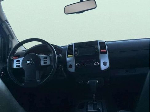 Used 2014 Nissan Xterra PRO-4X w/ Pro-4x Leather Package image 10