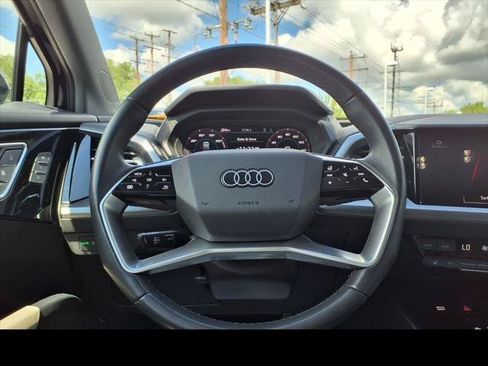 Certified 2024 Audi Q4 e-tron Premium Plus AWD/4WD image 14