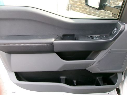 Used 2024 Ford F450 XLT w/ XLT Value Package image 14