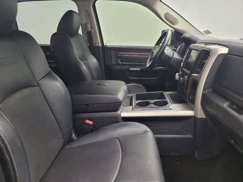 Used 2014 RAM 1500 Laramie w/ Convenience Group image 21