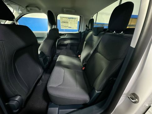 New 2026 Ford Maverick XL image 29