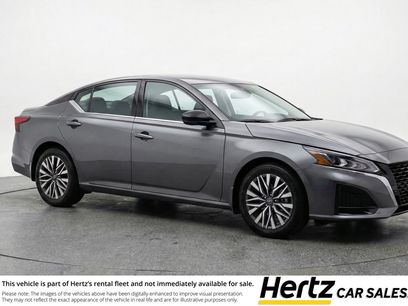 Used 2025 Nissan Altima 2.5 SV