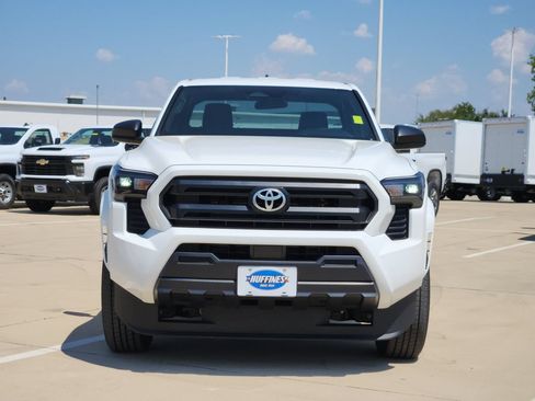 Used 2025 Toyota Tacoma SR RWD image 2