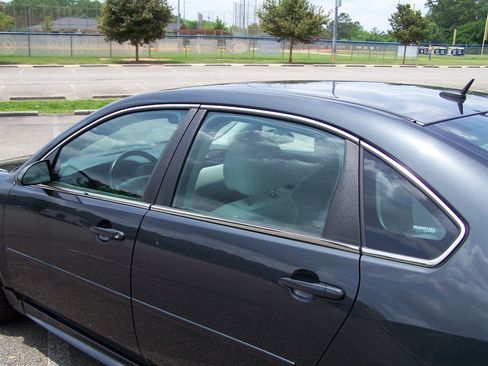 Used 2014 Chevrolet Impala Limited LS image 20