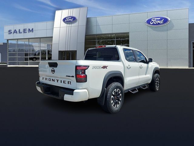 Used 2024 Nissan Frontier PRO-4X w/ Technology Package AWD/4WD image 3