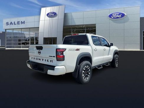 Used 2024 Nissan Frontier PRO-4X w/ Technology Package AWD/4WD image 3