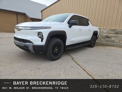 New 2025 Chevrolet Silverado EV LT