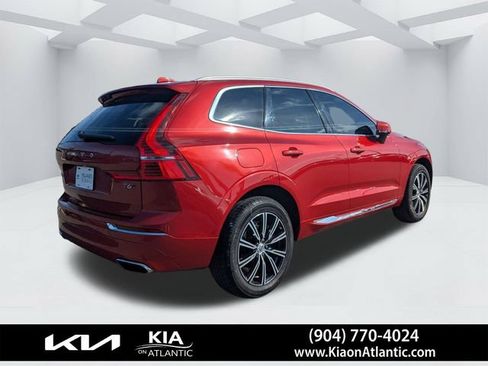 Used 2021 Volvo XC60 T6 Inscription AWD/4WD image 3