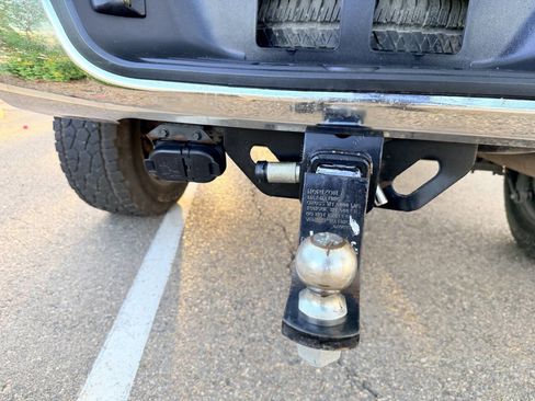 Used 2011 Toyota Tundra 2WD Double Cab w/ Tow Pkg image 6