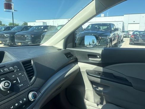 Used 2014 Honda CR-V LX image 10