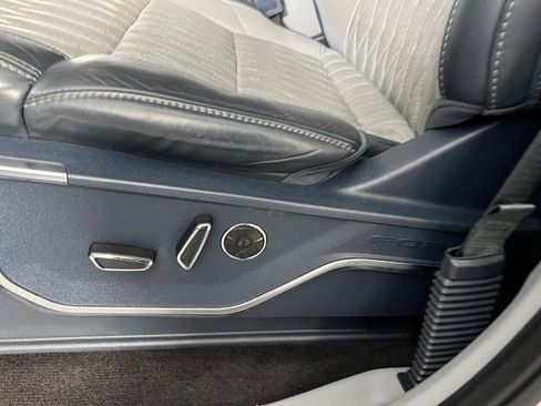 Used 2021 Ford F150 Limited image 27