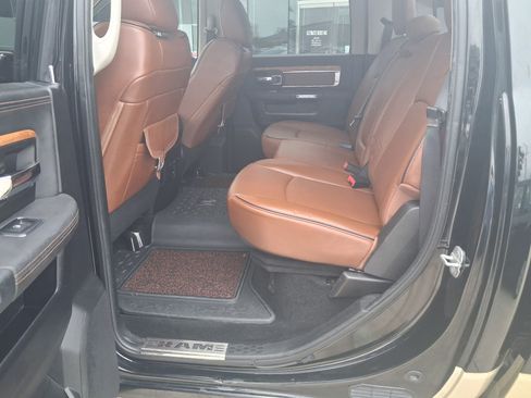 Used 2014 RAM 2500 Longhorn w/ Convenience Group AWD/4WD image 5