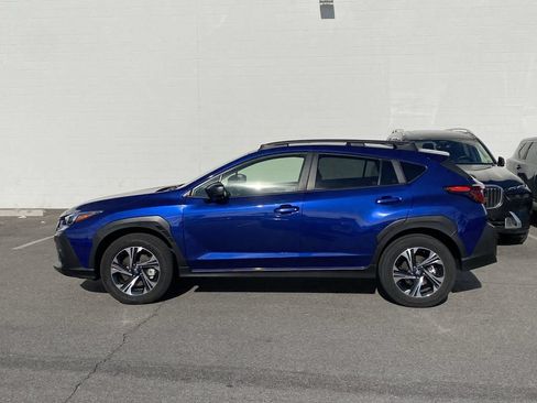 Used 2024 Subaru Crosstrek 2.0i Premium AWD/4WD image 2