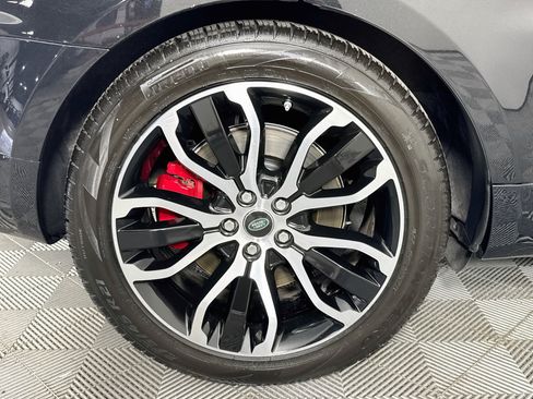 Used 2019 Land Rover Range Rover Sport HSE Dynamic AWD/4WD image 31