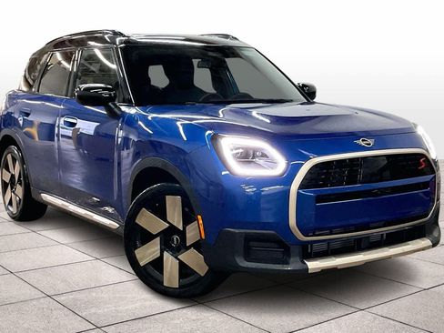Certified 2025 MINI Cooper Countryman S image 2