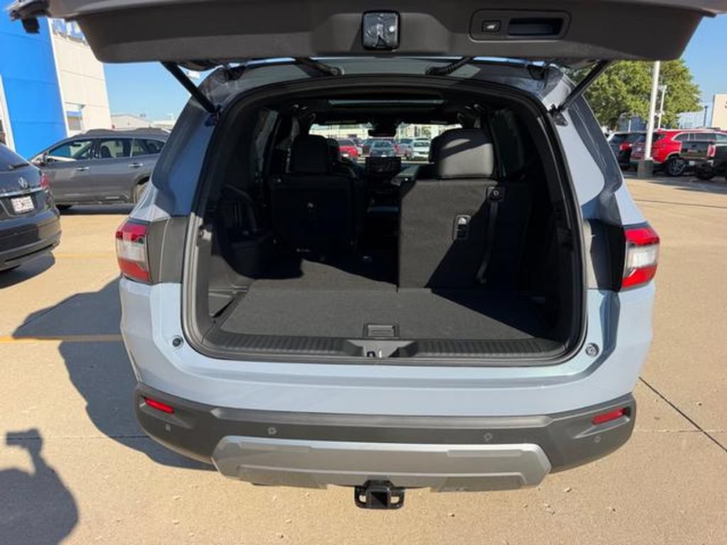 New 2026 Honda Pilot TrailSport image 4