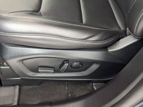 Certified 2023 Ford Explorer XLT w/ Equipment Group 202A AWD/4WD image 26