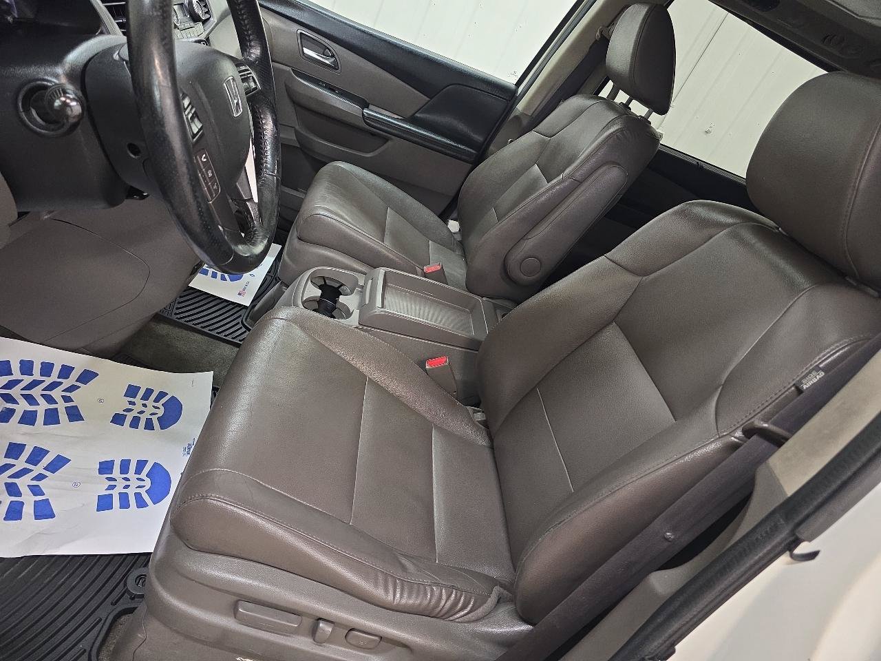 Used 2014 Honda Odyssey Touring image 22