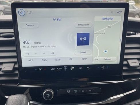 Used 2023 Ford Transit 350 XLT image 19