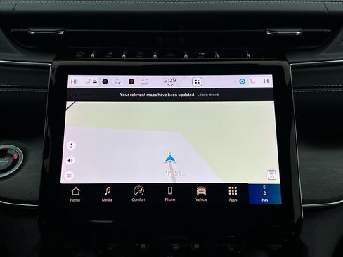 Used 2024 Jeep Grand Cherokee Overland w/ Adv Protech Group III image 26