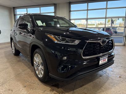 New 2026 Toyota Highlander Limited