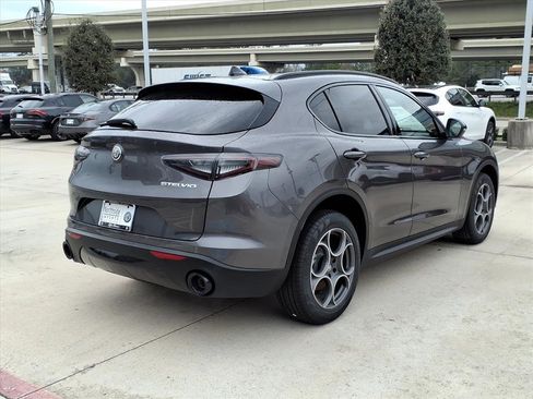 New 2025 Alfa Romeo Stelvio Sprint w/ Convenience Package image 7