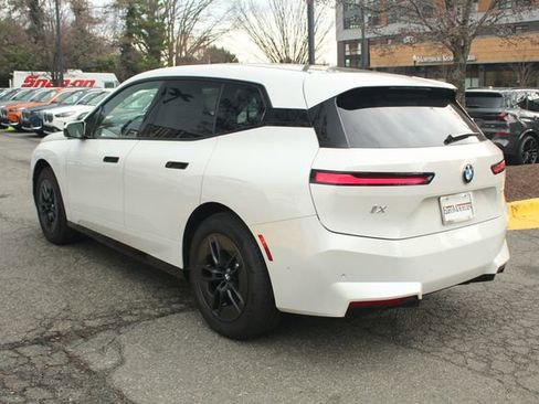 New 2026 BMW iX xDrive45 image 5