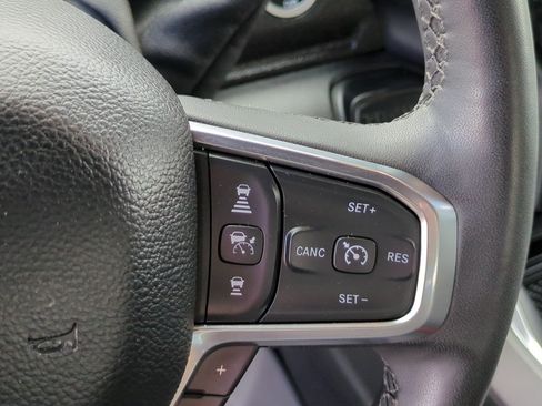 Used 2025 RAM 2500 Laramie AWD/4WD image 18