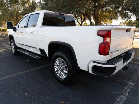 Used 2024 Chevrolet Silverado 2500 High Country w/ Max Trailering Package image 5