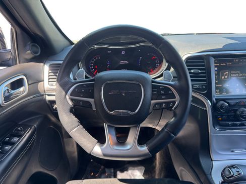 Used 2015 Jeep Grand Cherokee SRT AWD/4WD image 12