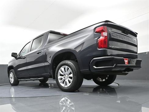 Used 2023 Chevrolet Silverado 1500 Custom image 33