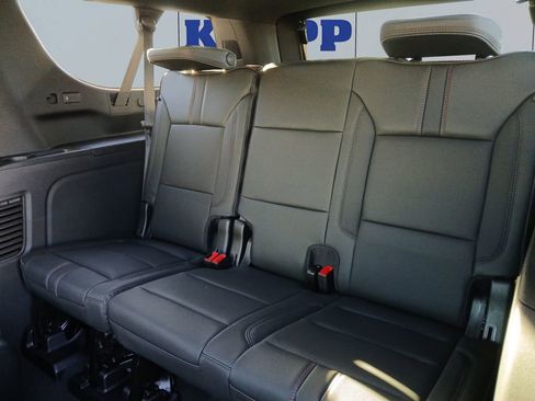 New 2026 Chevrolet Suburban RST w/ Comfort Package AWD/4WD image 16