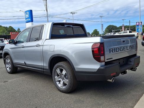 2025 Honda Ridgeline RTL photo 4