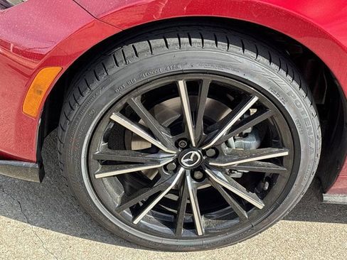 Used 2025 MAZDA MX-5 Miata RF Grand Touring image 12