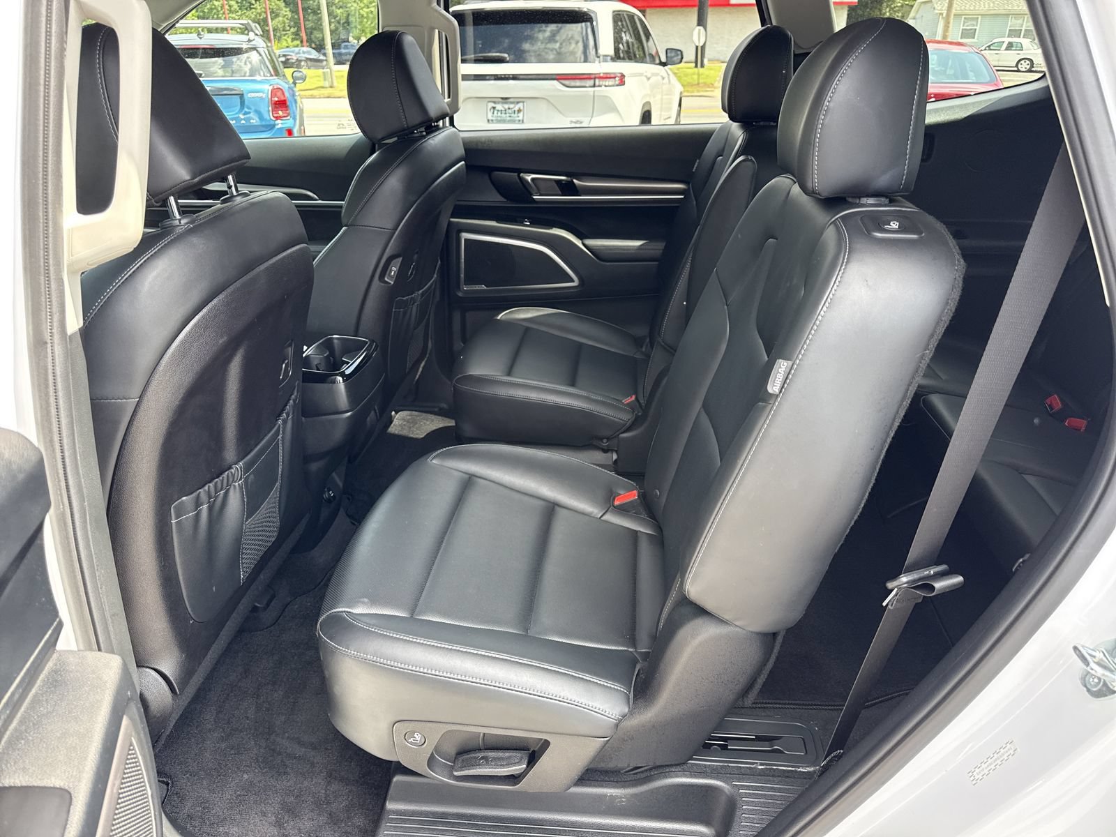 Used 2024 Kia Telluride S w/ S Sunroof Package FWD image 10