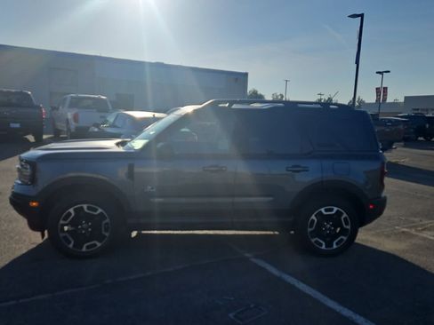 Used 2024 Ford Bronco Sport Outer Banks w/ Topo Graphic Package image 4