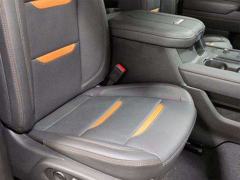 Used 2026 GMC Sierra 2500 AT4 w/ AT4 Premium Plus Package image 24