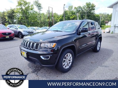 Used 2021 Jeep Grand Cherokee Laredo X AWD/4WD image 7